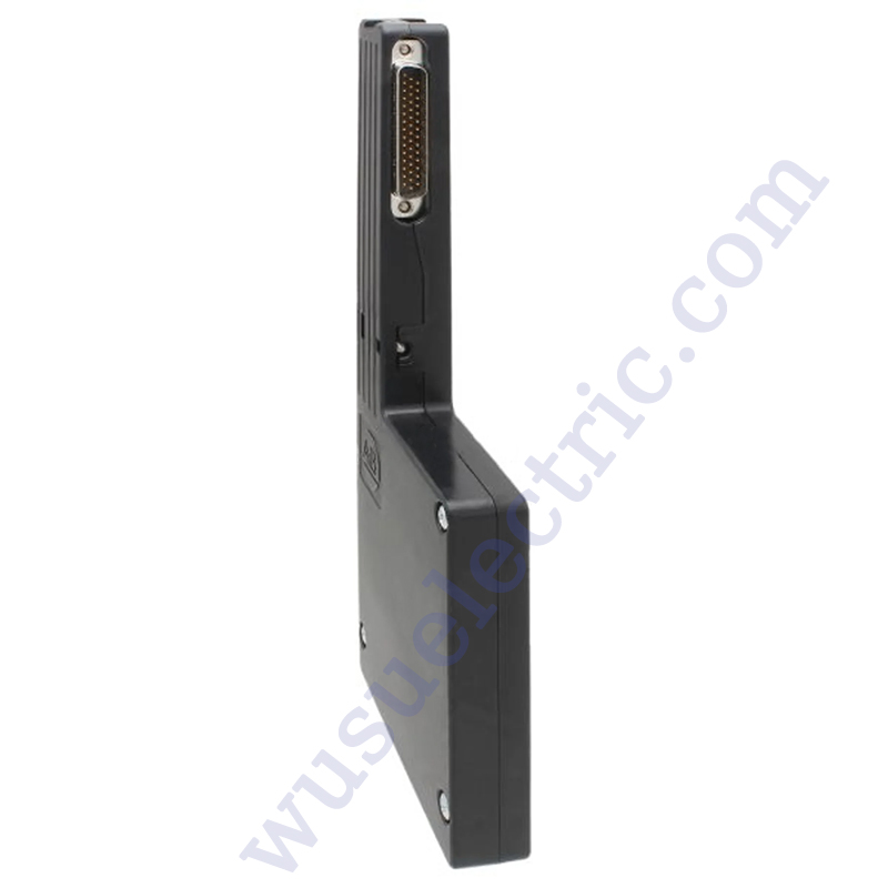 Allen-Bradley 2090-K6CK-D44M