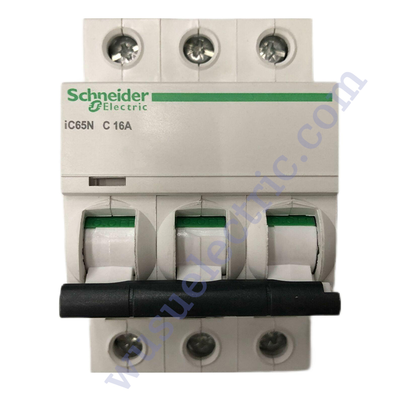 Schneider IC65N3PC16A