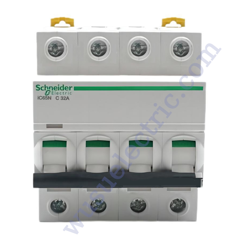 Schneider IC65N4PC32A