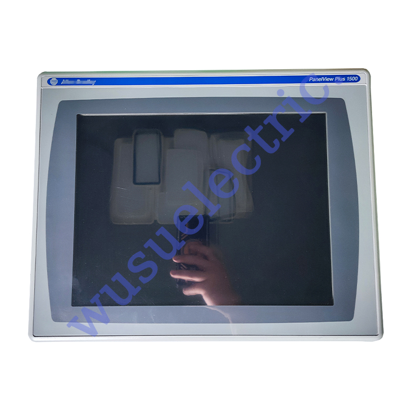Allen-Bradley 2711P-T15C4D1
